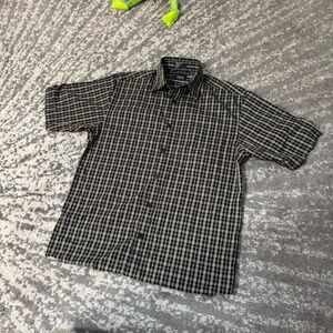 Haggar mens box cut button up size small
